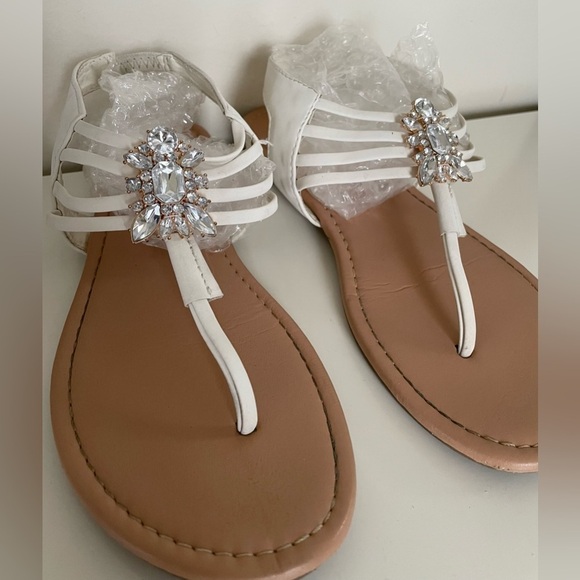 MIXIT Faux Diamond Rhinestone Flat Thong Sandal Women’s 6 - Picture 6 of 10